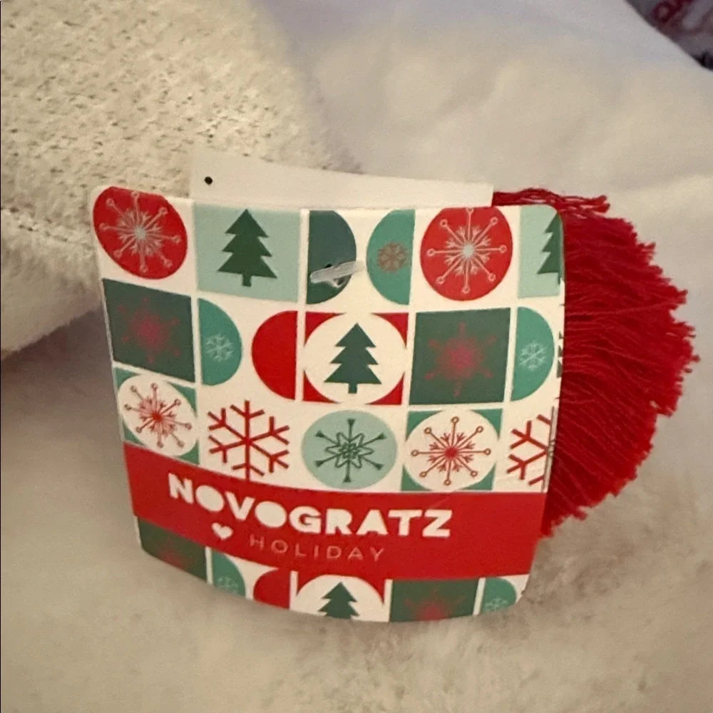 Novogratz Holiday Christmas Gingerbread Pillow  NEW!